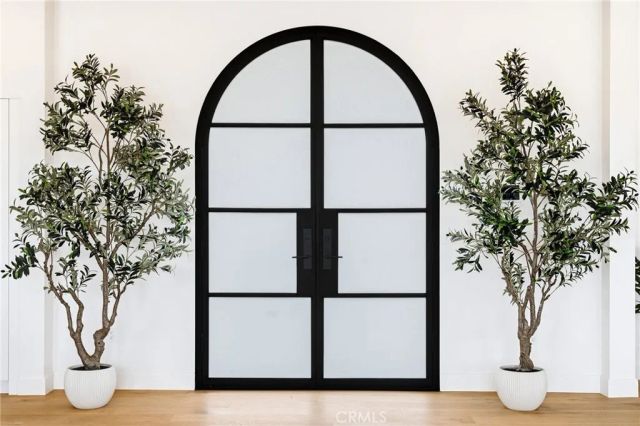 22328 S Summit Ridge Circle, Chatsworth, CA 91311