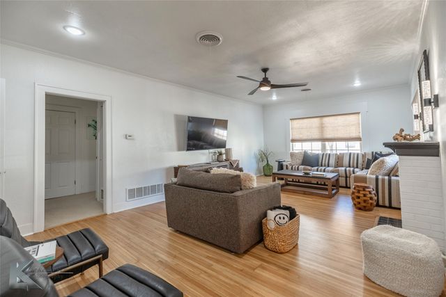 1934 Sayles Boulevard, Abilene, TX 79605