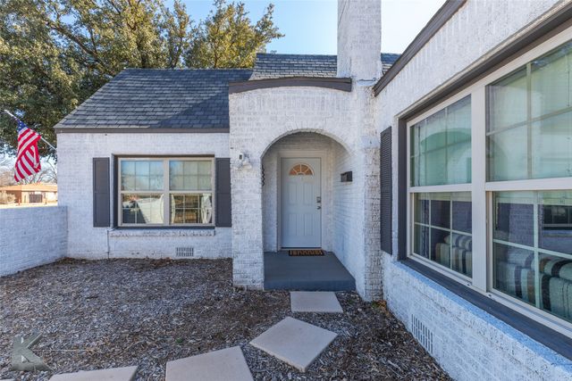 1934 Sayles Boulevard, Abilene, TX 79605