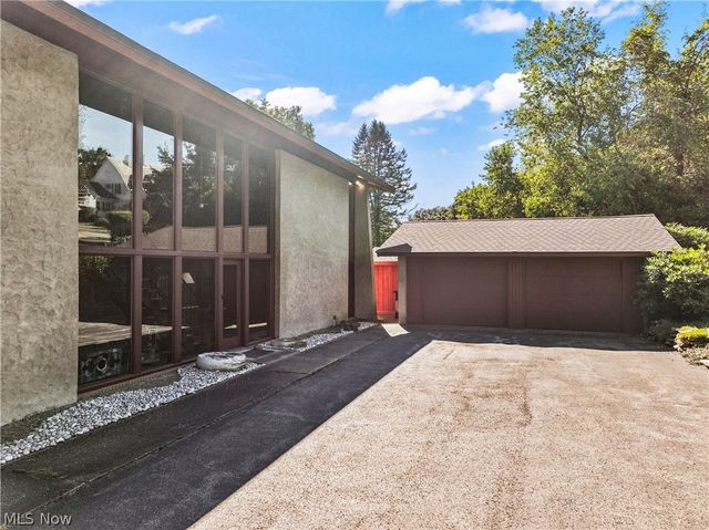 2787 Park Way, East Liverpool, OH 43920