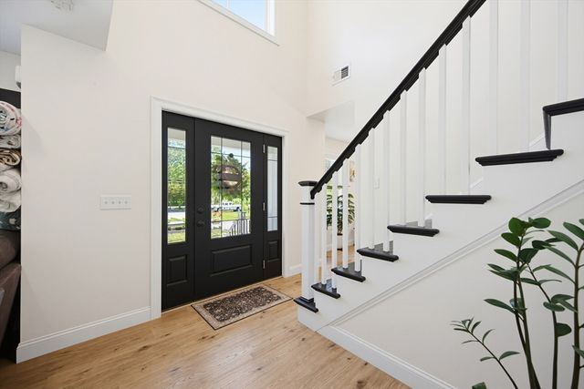 1479 Main St, Acushnet, MA 02743
