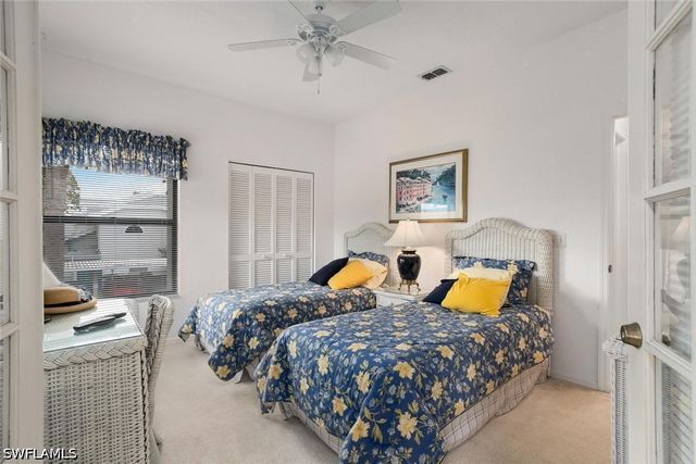 81 EMERALD WOODS DR M8, Naples, FL 34108