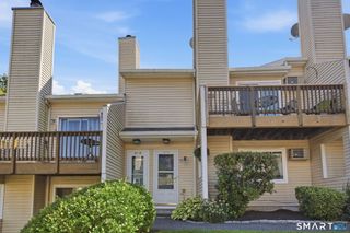 8 Rose Lane 24-19, Danbury, CT 06811