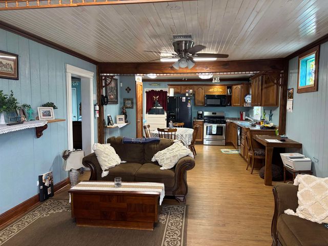 18837 East Main Street, Galliano, LA 70354