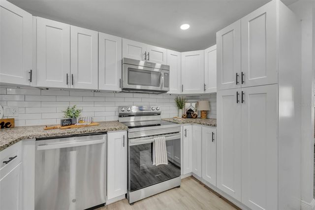 1307 SHEPHERD AVENUE, Sanford, FL 32771