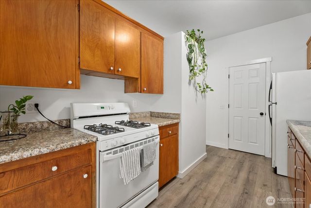 29317 38th Place S, Auburn, WA 98001