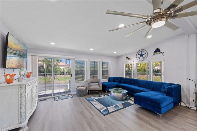 11791 Papershell DR, Fort Myers, FL 33908
