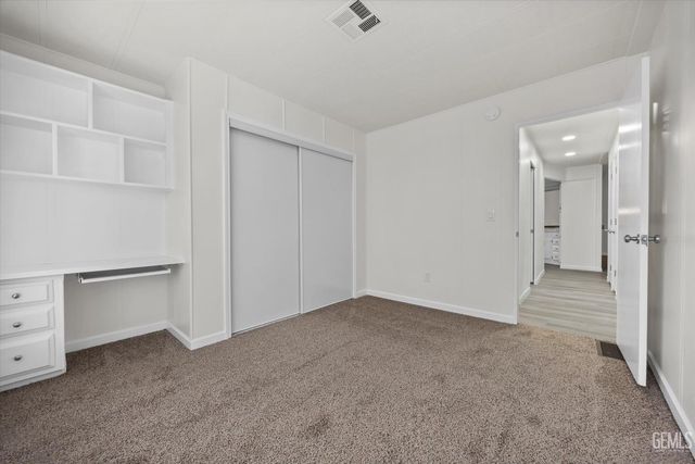 118 Cedarwood Lane, Bakersfield, CA 93308