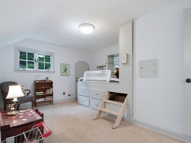 1850 N Mulford Road, Rockford, IL 61107