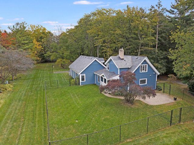 1850 N Mulford Road, Rockford, IL 61107