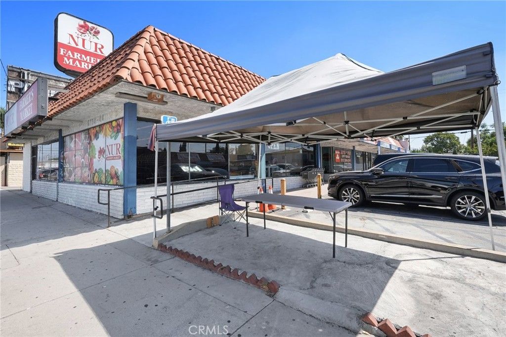 6744 Lankershim Boulevard, North Hollywood, CA 91606 — photo 3