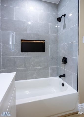 515 Woodrow Avenue, Bakersfield, CA 93308