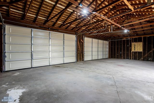 515 Woodrow Avenue, Bakersfield, CA 93308