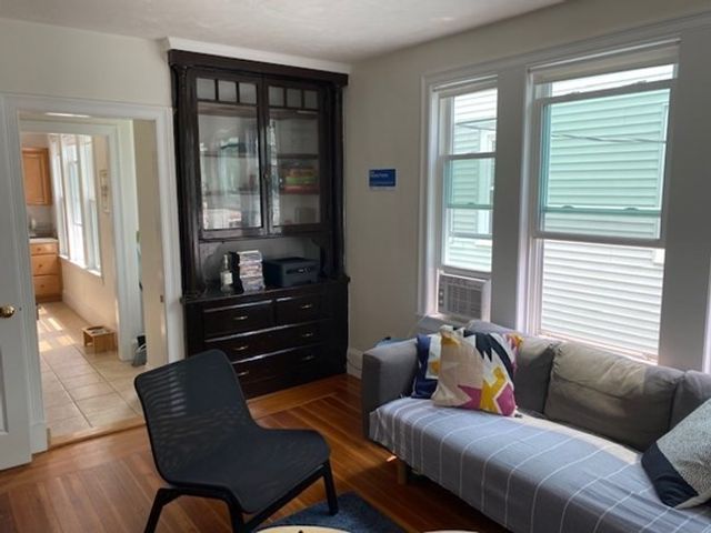 14 Magnus Ave 2, Somerville, MA 02143