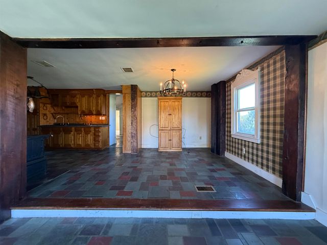 6614 Main Road, West Haven, VT 05743