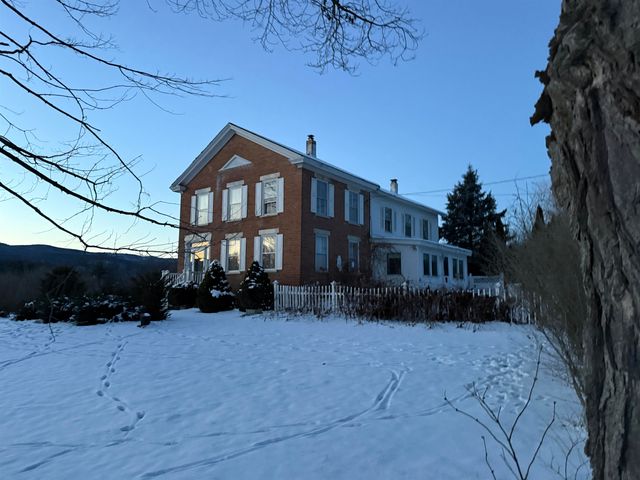 6614 Main Road, West Haven, VT 05743