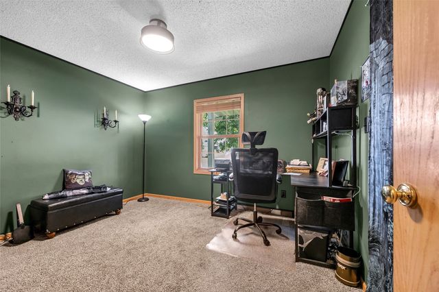 508 D Avenue, Atkins, IA 52206