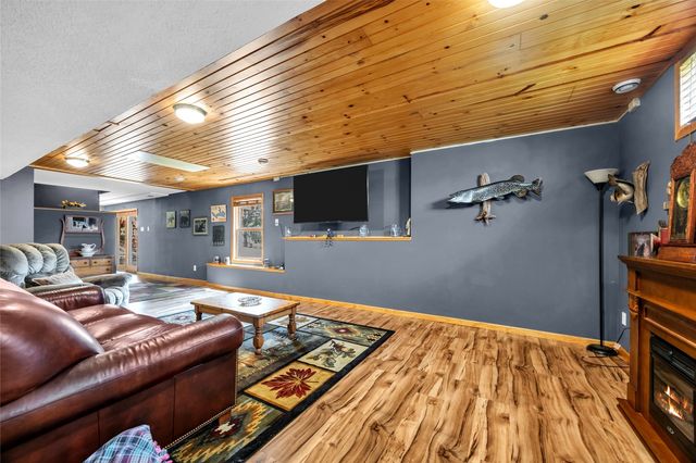 508 D Avenue, Atkins, IA 52206