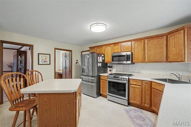 6 White Bark Court, Unincorporated, MO 63304