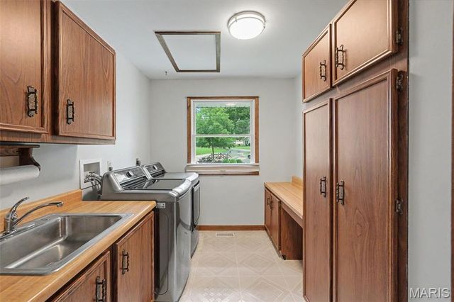 6 White Bark Court, Unincorporated, MO 63304