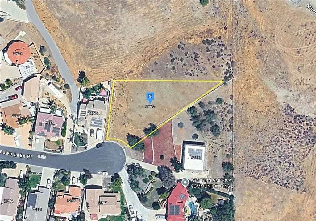 22960 Fawn Lake, Canyon Lake, CA 92587