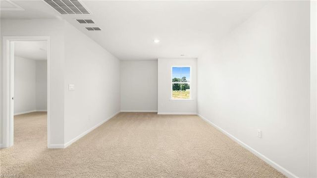 2712 Luxborough Lane, Mebane, NC 27302