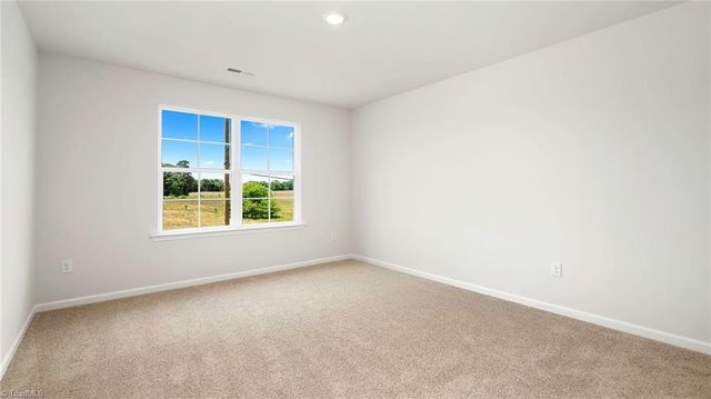 2712 Luxborough Lane, Mebane, NC 27302