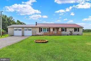 319 AIRPORT RD, Shippensburg, PA 17257