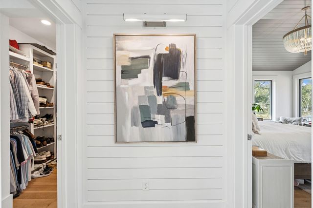 212 Live Oak Drive, Mount Pleasant, SC 29464