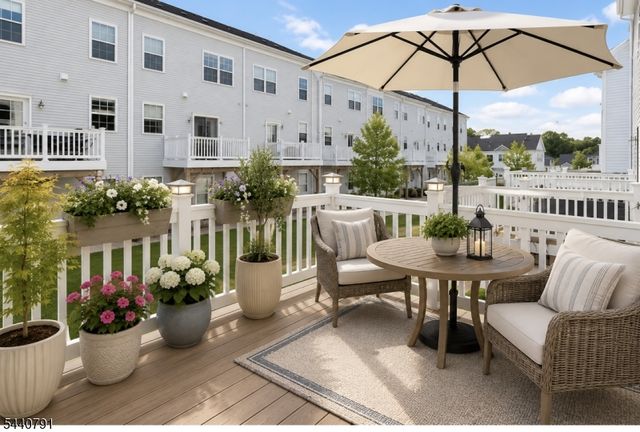 309 Saratoga Ct, Branchburg Twp., NJ 08876