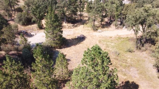 0 Victoria Ln, Oakhurst, CA 93644