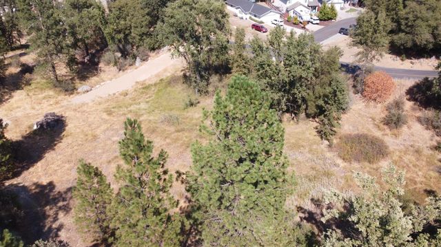 0 Victoria Ln, Oakhurst, CA 93644