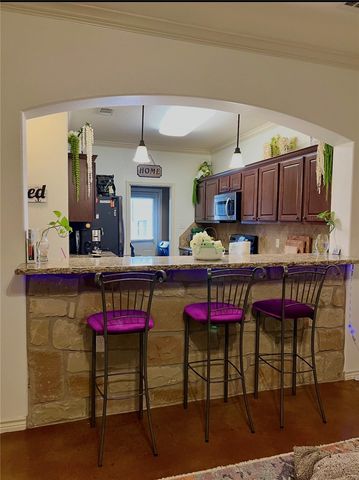 3321 Lieutenant Avenue, College Station, TX 77845