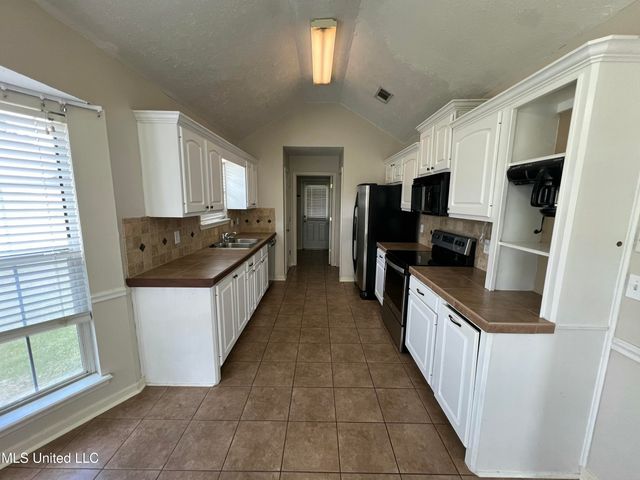 2001 Windchase Circle, Brandon, MS 39042