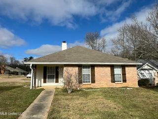 2001 Windchase Circle, Brandon, MS 39042