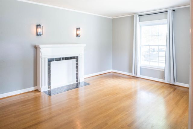 5946 Goodwin Avenue, Dallas, TX 75206