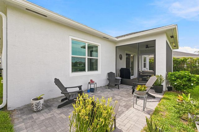511 SE Mulberry Way, Port St. Lucie, FL 34984