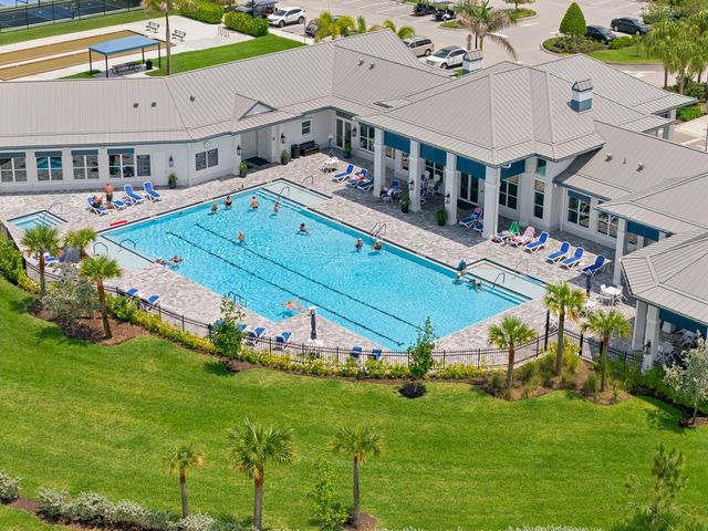511 SE Mulberry Way, Port St. Lucie, FL 34984