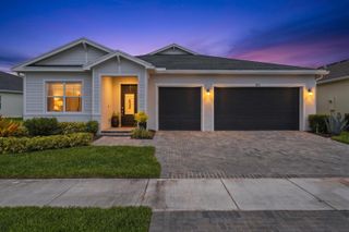 511 SE Mulberry Way, Port St. Lucie, FL 34984