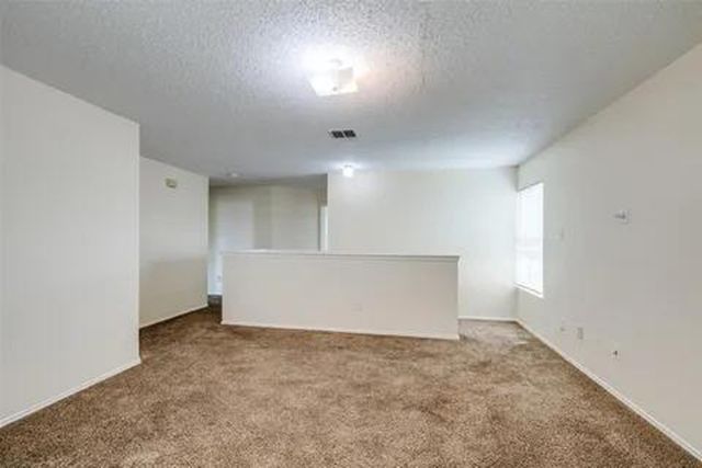 933 Medina Drive, Arlington, TX 76017