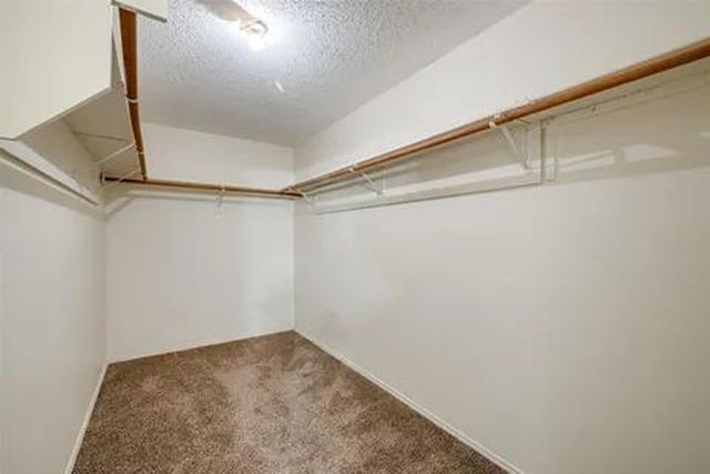 933 Medina Drive, Arlington, TX 76017