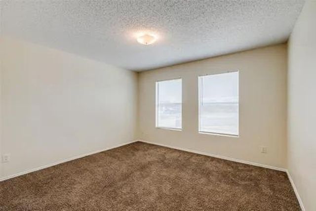 933 Medina Drive, Arlington, TX 76017