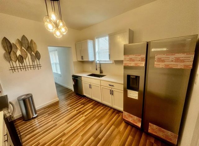 315 SW B Street, Ardmore, OK 73401