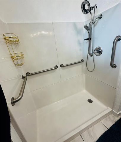 315 SW B Street, Ardmore, OK 73401