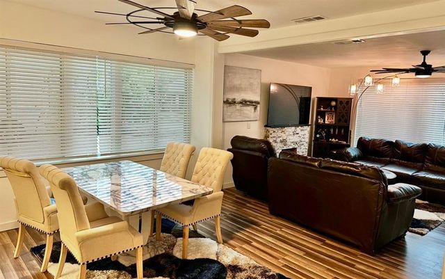 315 SW B Street, Ardmore, OK 73401