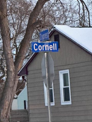 6606 Cornell Street, Taylor, MI 48180