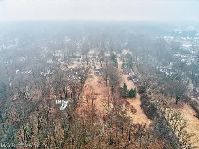 21516 McClung Avenue, Southfield, MI 48075