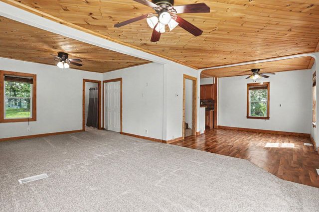 919 Charles Street, Plainwell, MI 49080