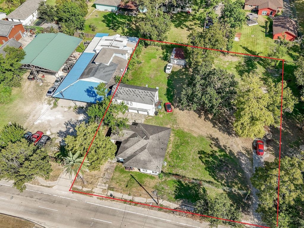 2413 E Crosstimbers Street, Houston, TX 77093