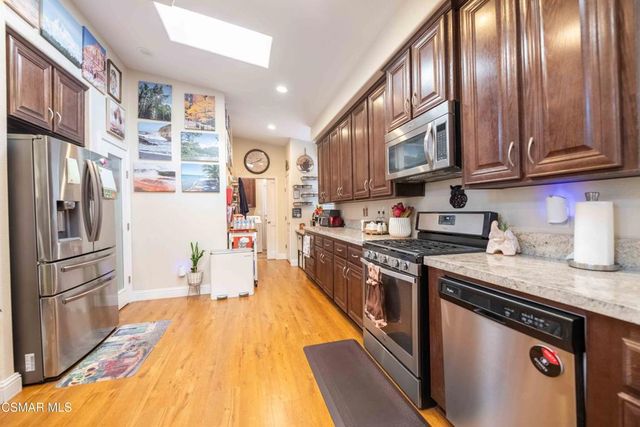 1 Ortega Drive, Newbury Park, CA 91320